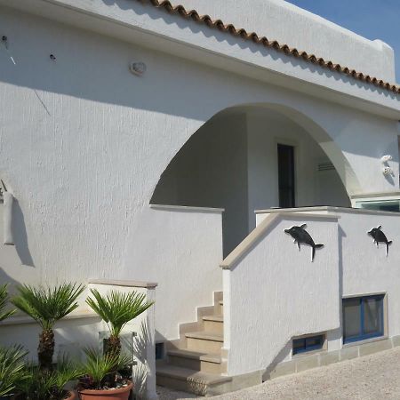 Casa Vacanza Afe A Pochi Passi Dal Mare Mattinata Kültér fotó